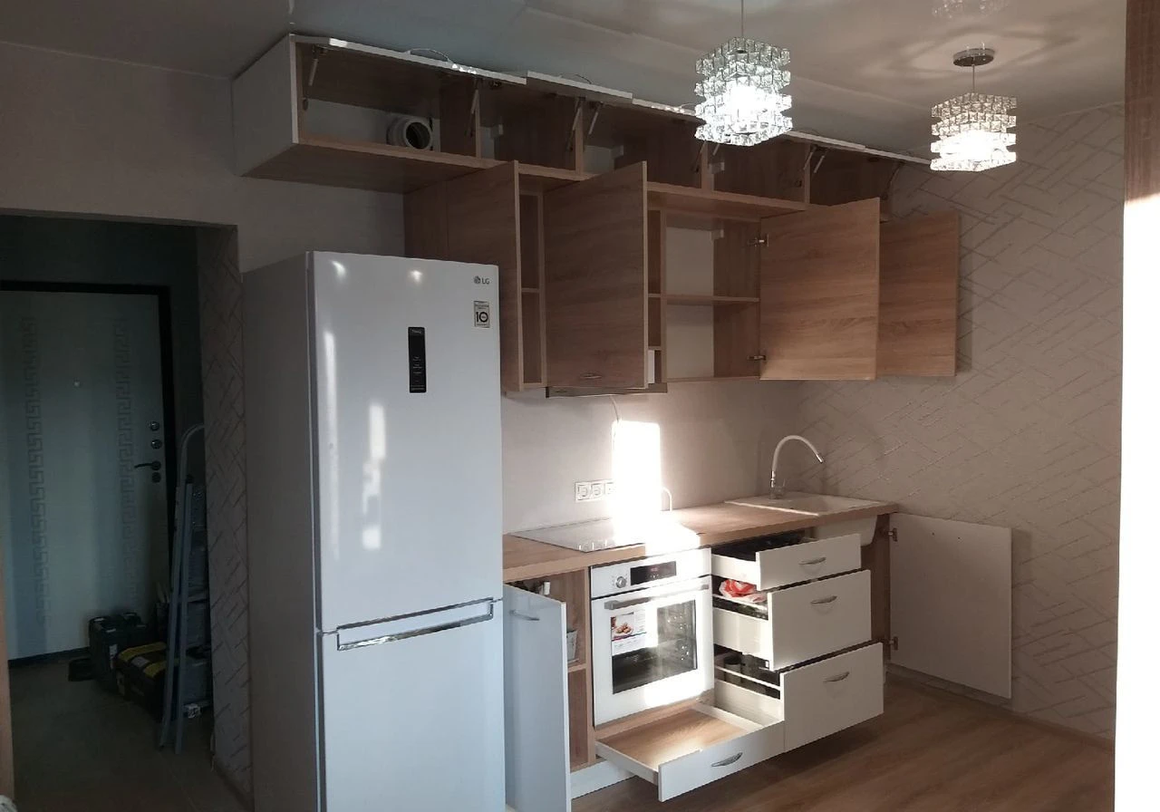 Кухня на заказ замер, доставка и сборка